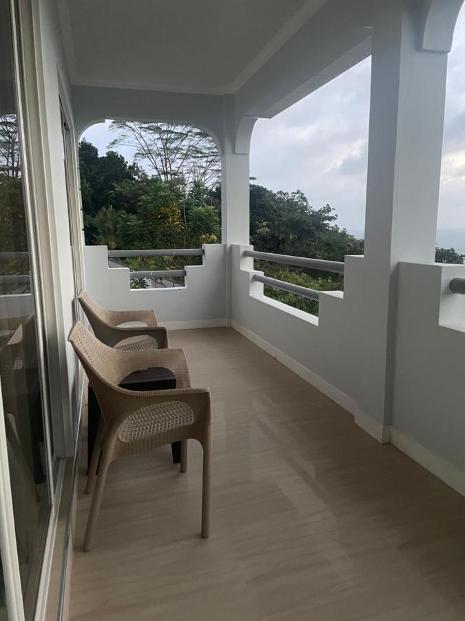 Western Ocean Breeze Self Catering วิกตอเรีย ภายนอก รูปภาพ